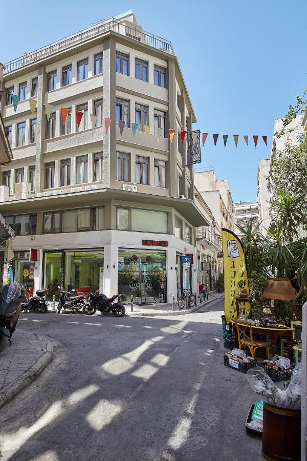 Stay In A Hip Decorated Studio Near Acropolis! Атина Екстериор снимка
