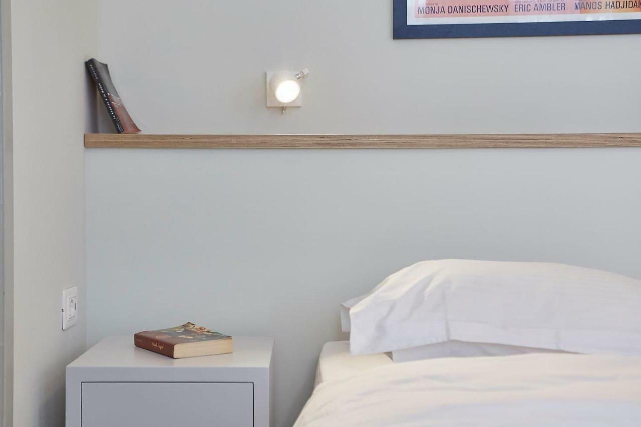 Stay In A Hip Decorated Studio Near Acropolis! Атина Екстериор снимка