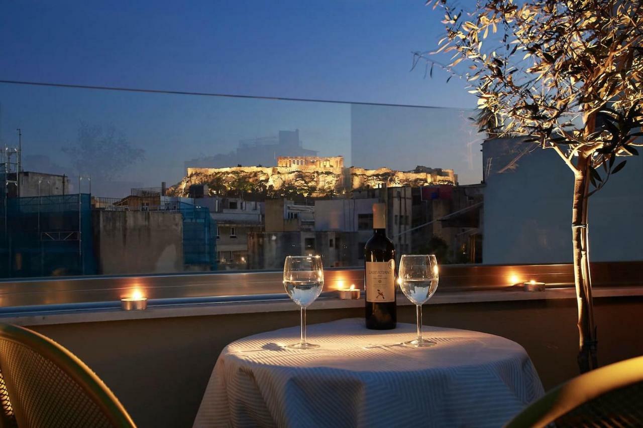 Stay In A Hip Decorated Studio Near Acropolis! Атина Екстериор снимка
